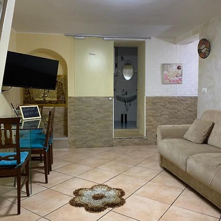 Da Walter,Holiday Home In The Centre كاتانيا المظهر الخارجي الصورة