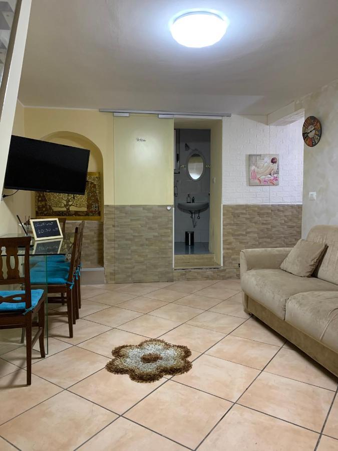 Da Walter,Holiday Home In The Centre كاتانيا المظهر الخارجي الصورة